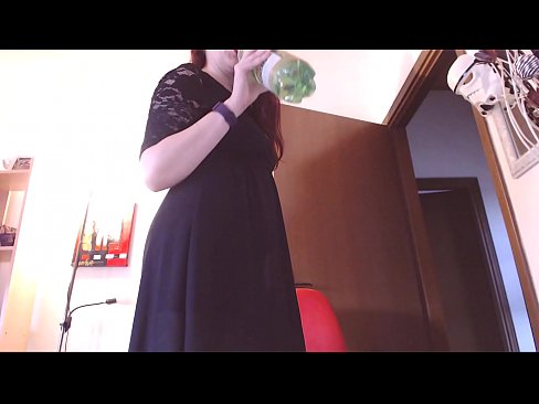 ❤️ Pokorni rob koji voli prljave i sočne gaćice prisiljen je masturbirati nakon što pogleda ovaj video! ❌ Super seks kod nas ☑